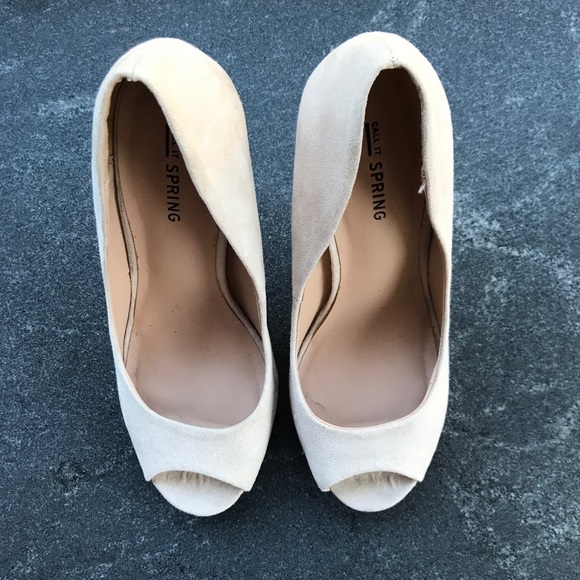 Call it Spring tan peep toe high heels size 7.5 - Picture 4 of 8